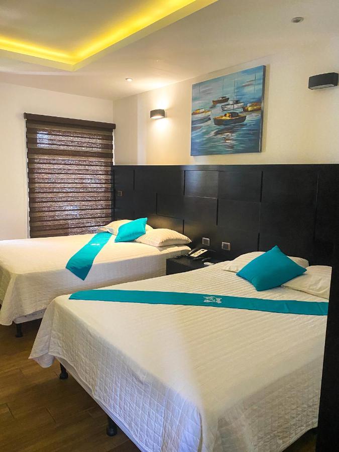 מונטריסיו Hotel El Faro מראה חיצוני תמונה