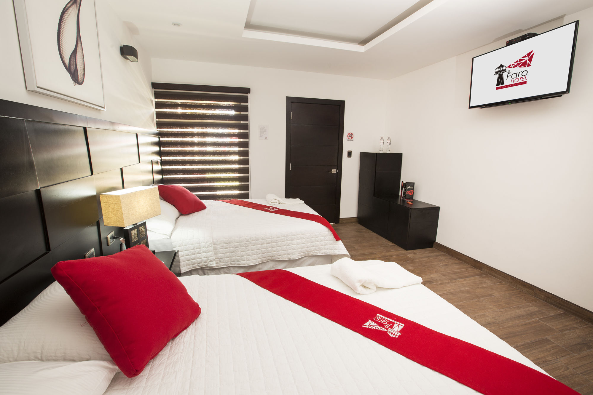 מונטריסיו Hotel El Faro מראה חיצוני תמונה